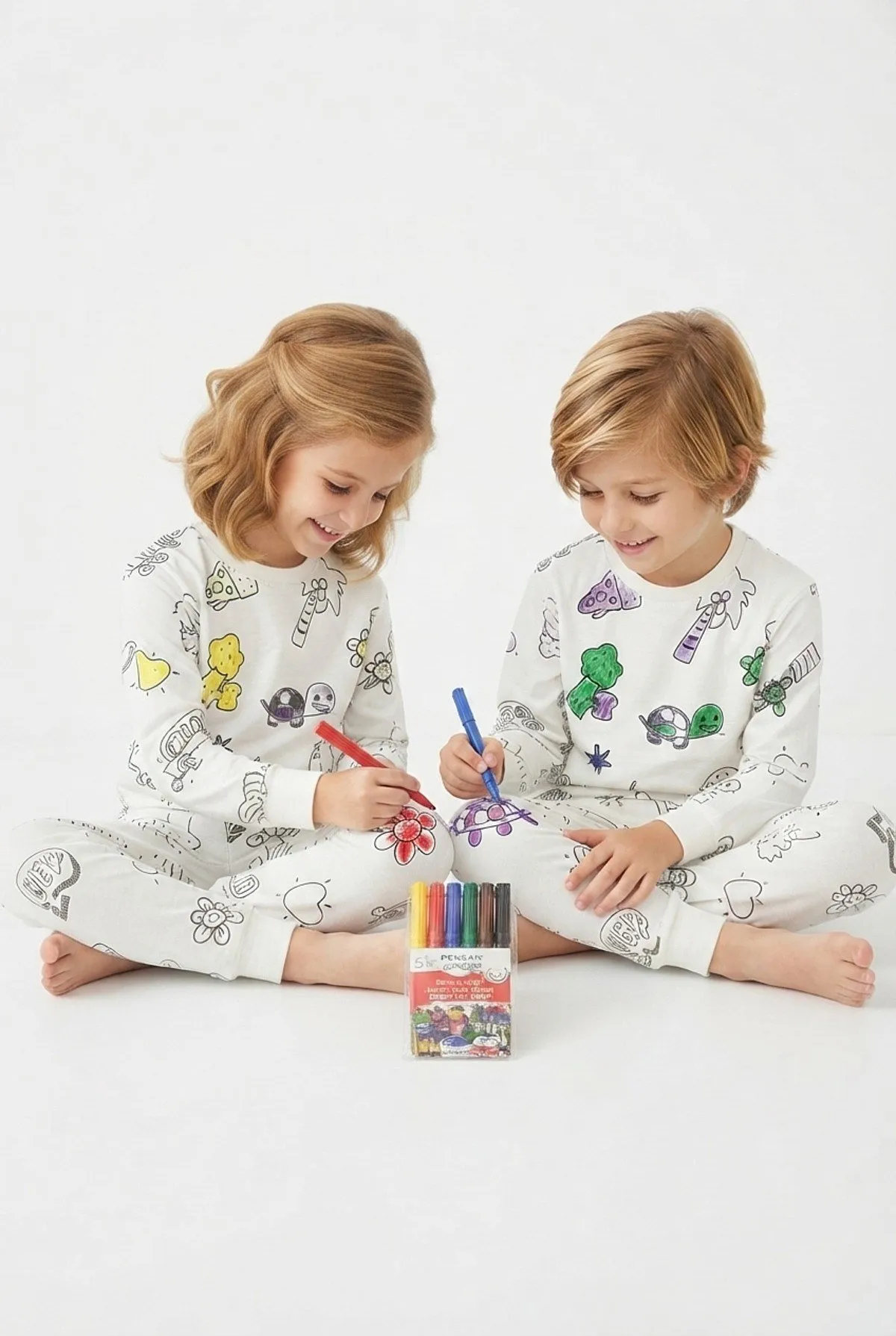 Unisex Çocuk Boyanabilir Desenli Pamuklu Pijama Takımı - Beyaz — görsel 5 · PJ-C1016-BYZ